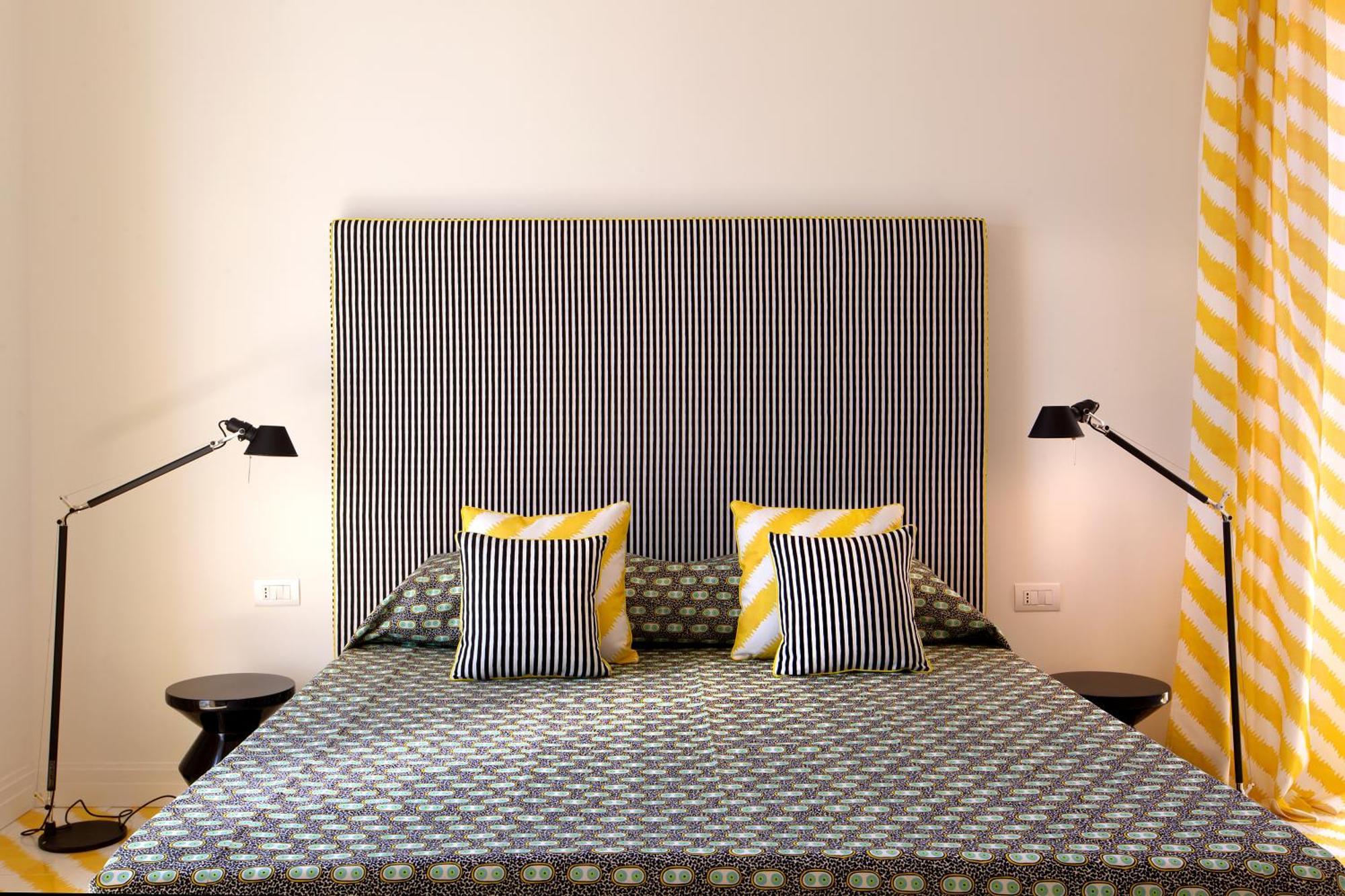 Galleria Port'Alba - Suites & Rooftop Napoli Bagian luar foto