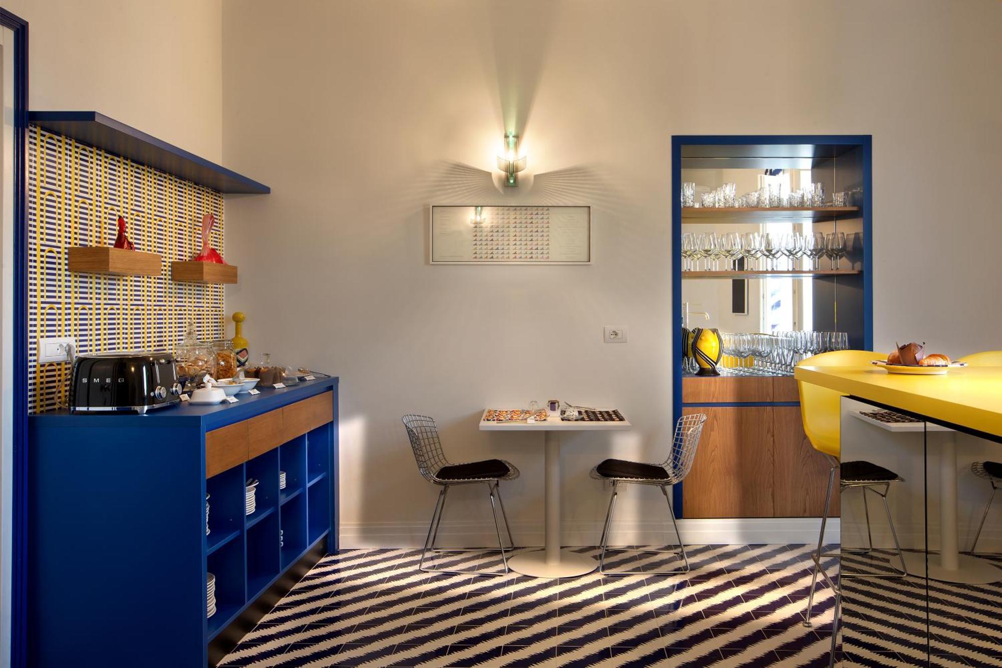 Galleria Port'Alba - Suites & Rooftop Napoli Bagian luar foto