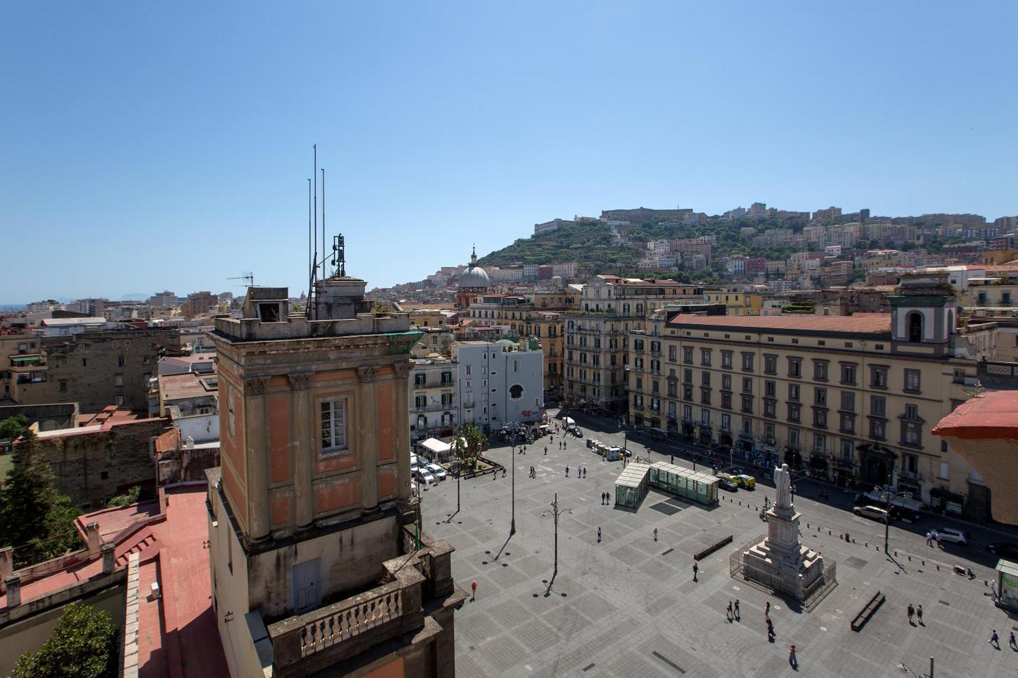 Galleria Port'Alba - Suites & Rooftop Napoli Bagian luar foto