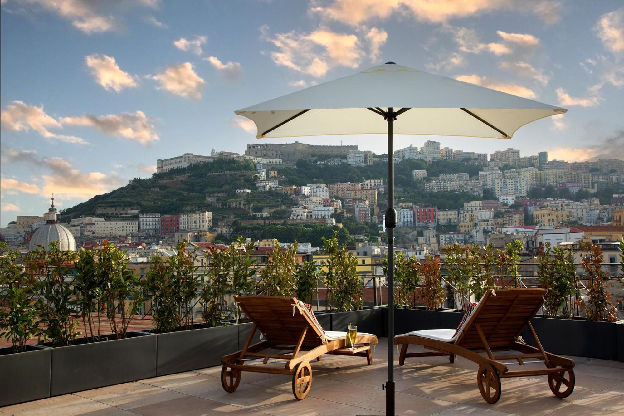 Galleria Port'Alba - Suites & Rooftop Napoli Bagian luar foto